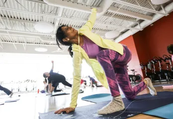Female_Yoga_