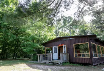 Lakeview Lodge exterior
