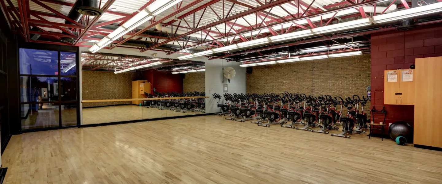 Rows of bikes and mirrors in Cycle Studio