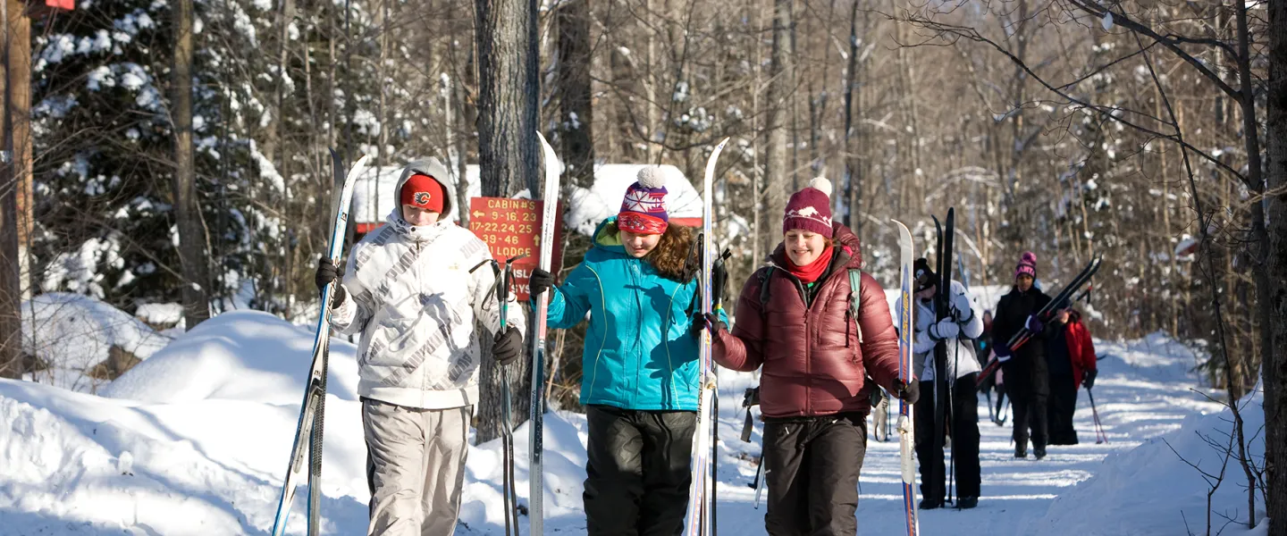 Group of youth girls with skis