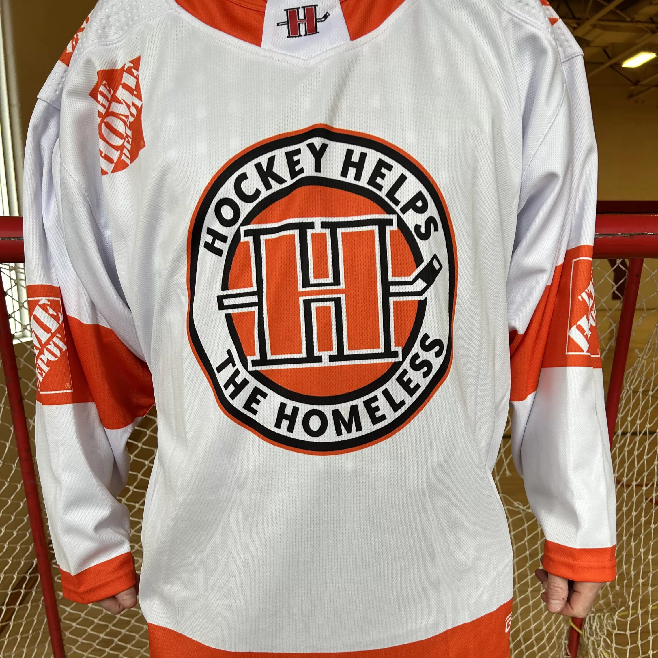 Hockey helps the homeless jersey