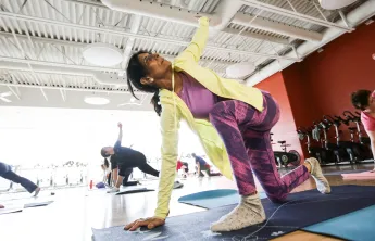 Female_Yoga_